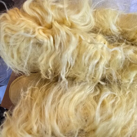 New Bearpaw Boo Boots Leather Suede Long Fur Sheepskin Women's Yellow Size 9 NEW - Picture 9 of 13